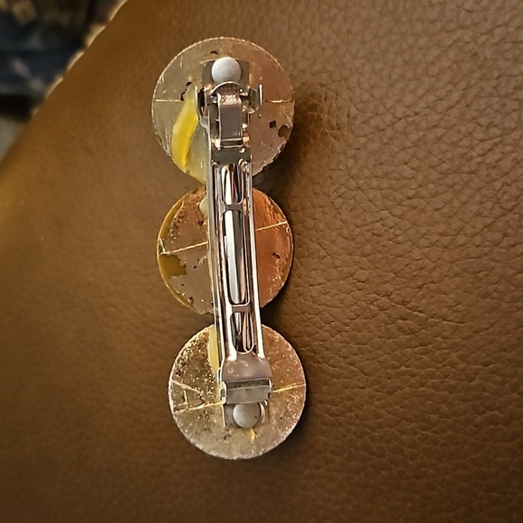 3/$30 Vintage Angel Wings Hair Claw and Circles Barrette - Picture 4 of 5